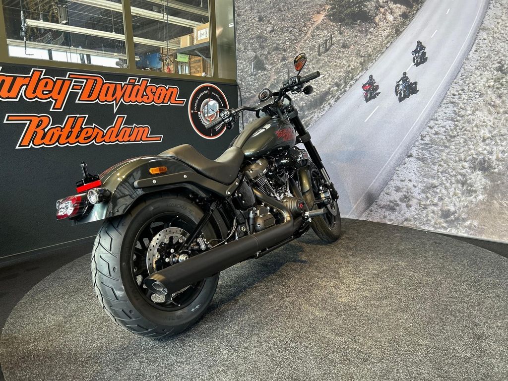  SOFTAIL FXLRS LOW RIDER S Solid Colour
