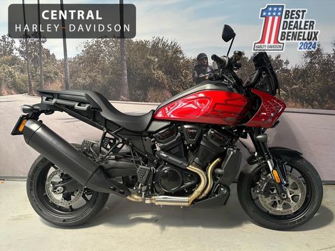  Pan America ST 1250