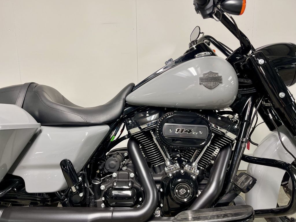 TOURING FLHRXS ROAD KING SPECIAL  TOURING FLHRXS ROAD KING SPECIAL