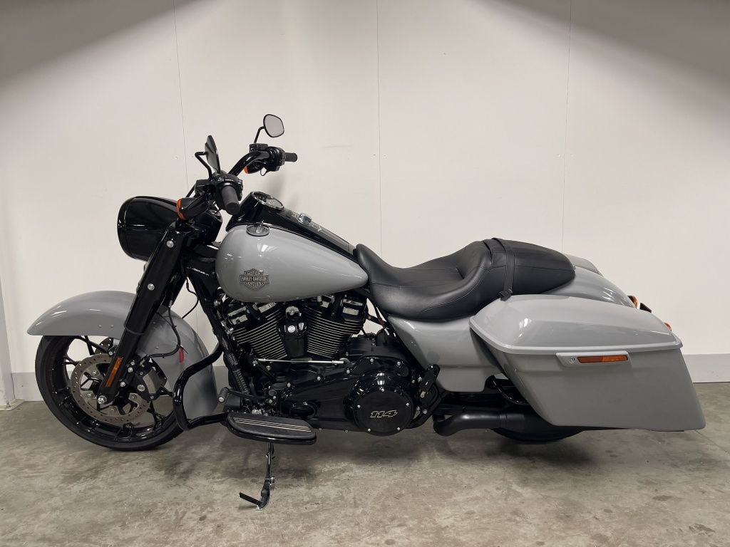 TOURING FLHRXS ROAD KING SPECIAL  TOURING FLHRXS ROAD KING SPECIAL