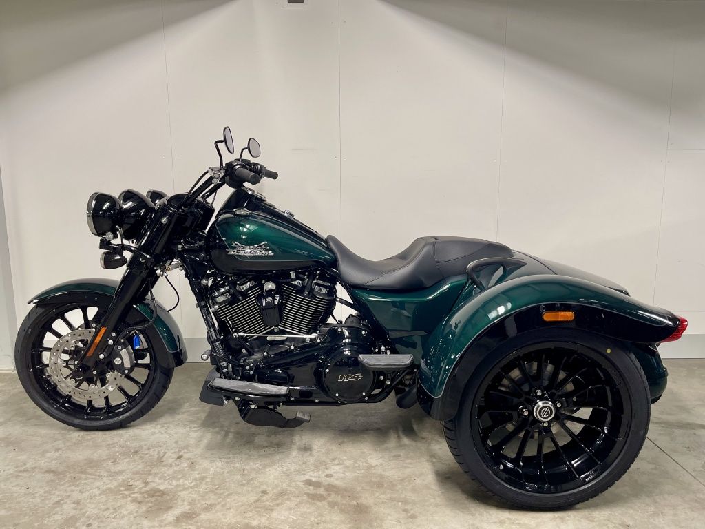 TRIKE FLRT FREEWHEELER  TRIKE FLRT FREEWHEELER