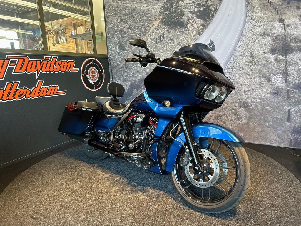 FLTRXSE CVO ROAD GLIDE
