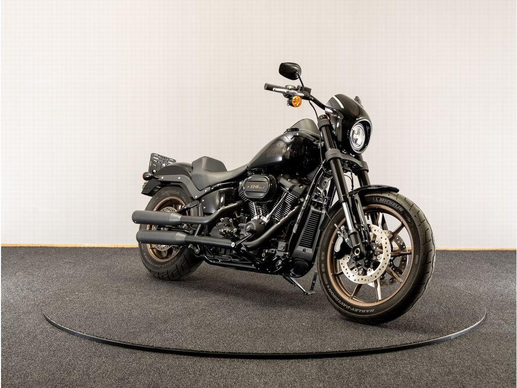  FXLRS Low Rider S Vivid Black