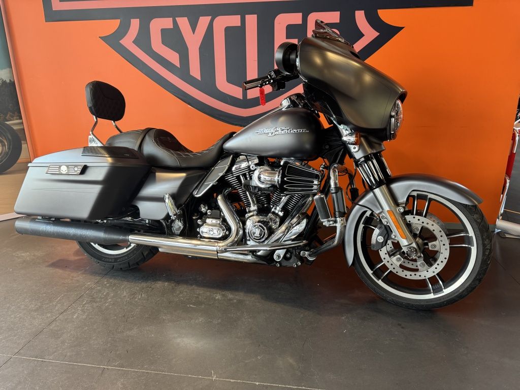  Tour Street glide