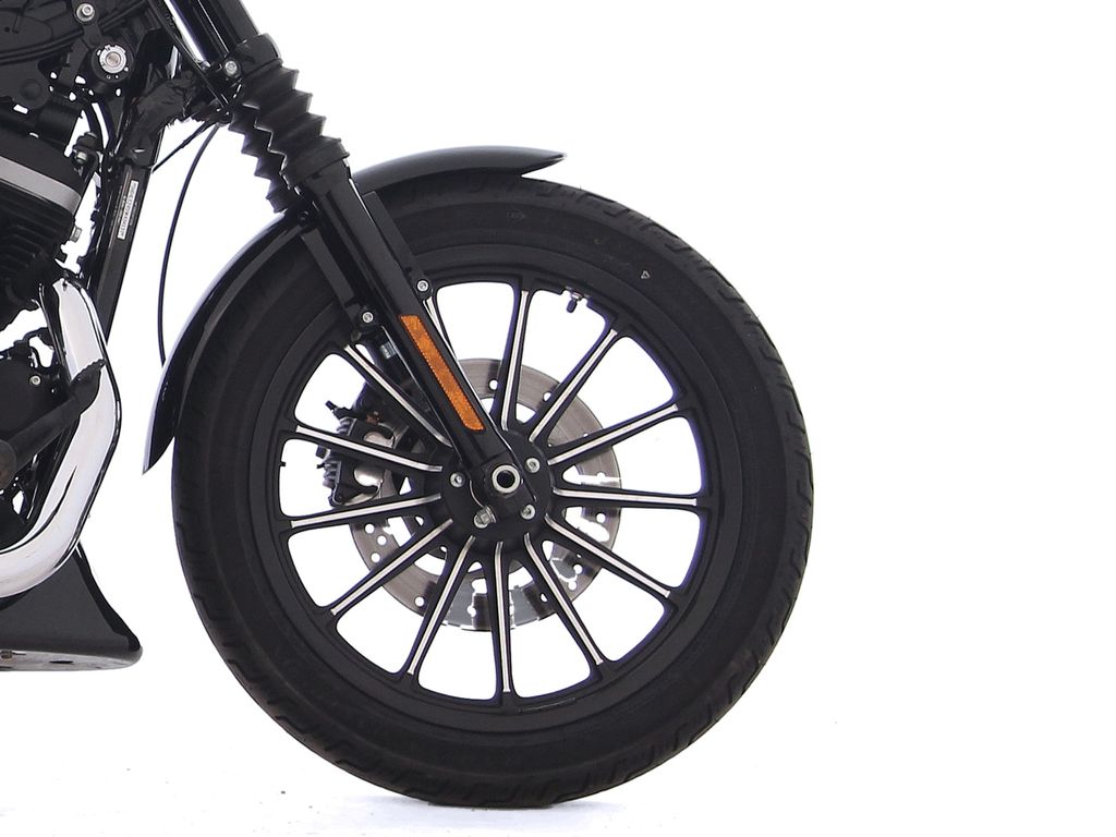 XL883N / XL883 N SPORTSTER IRON 883  XL883N / XL883 N SPORTSTER IRON 883