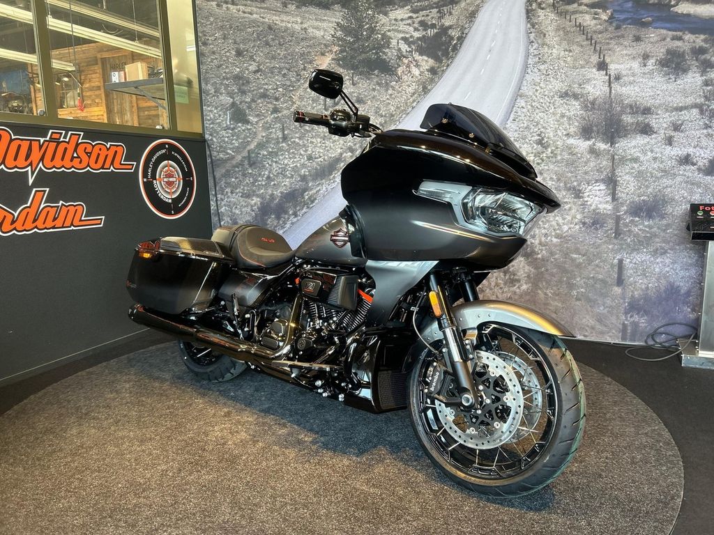  FLTRXSE CVO ROAD GLIDE