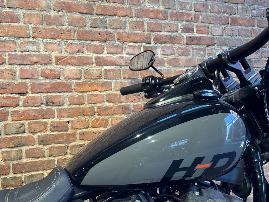 Chopper Softail Fatbob FXFBS  Chopper Softail Fatbob FXFBS