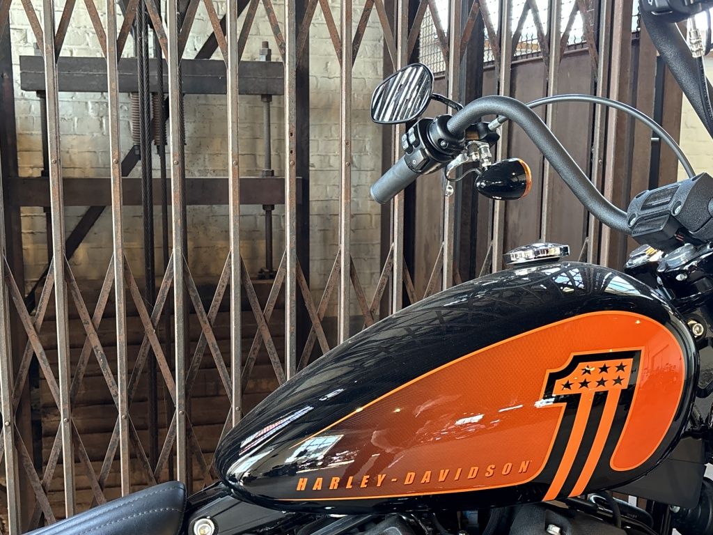 Chopper Softail Street bob FXBBS  Chopper Softail Street bob FXBBS