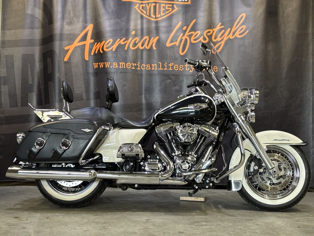 Touring Touring Road King Classic FLHRCI