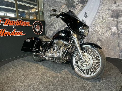  FLHX Street Glide 103