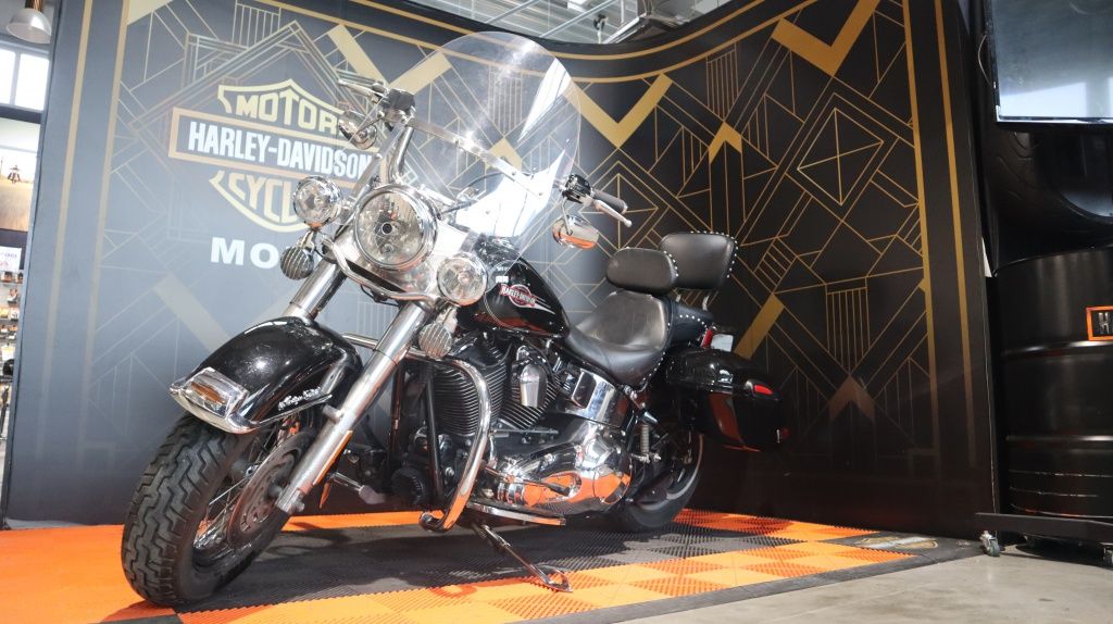  Tour Softail H&eacute;ritage Classic