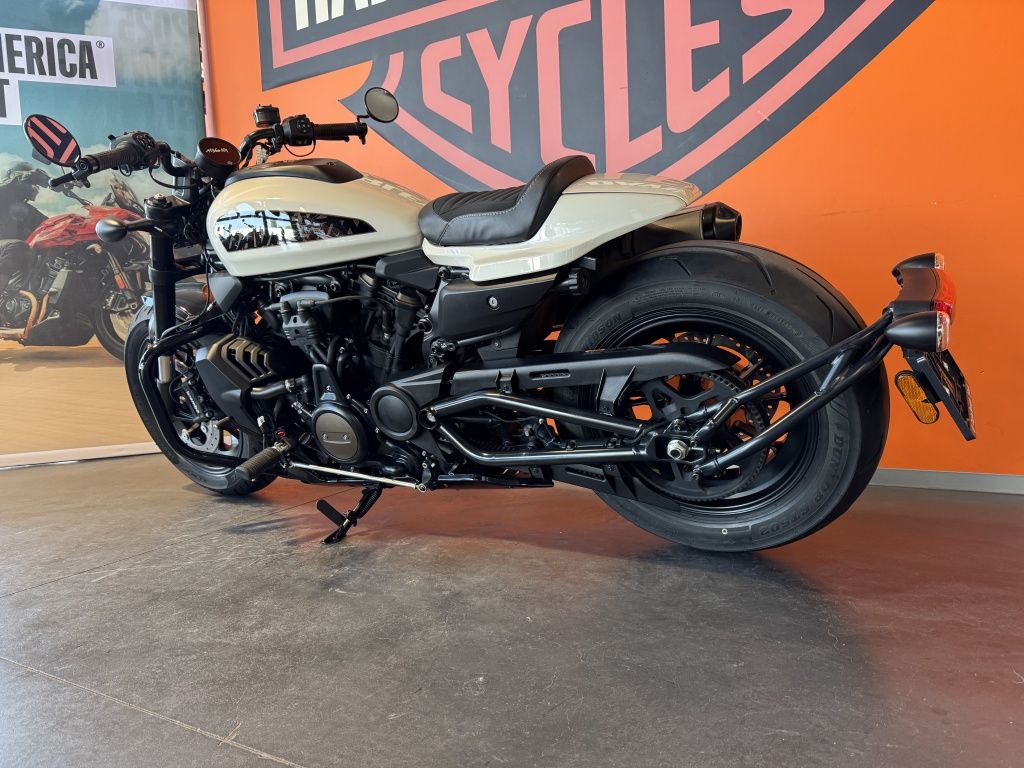 Cruiser Sportster s  Cruiser Sportster s