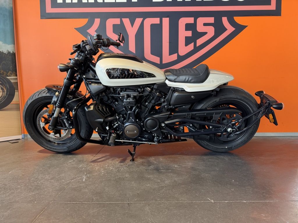 Cruiser Sportster s  Cruiser Sportster s