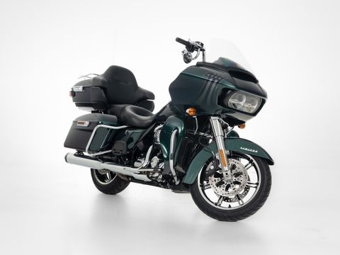  FLTRXS Road Glide Custom Color