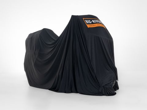  FLHCS Heritage Classic 114 Vivid Black/Blk Out