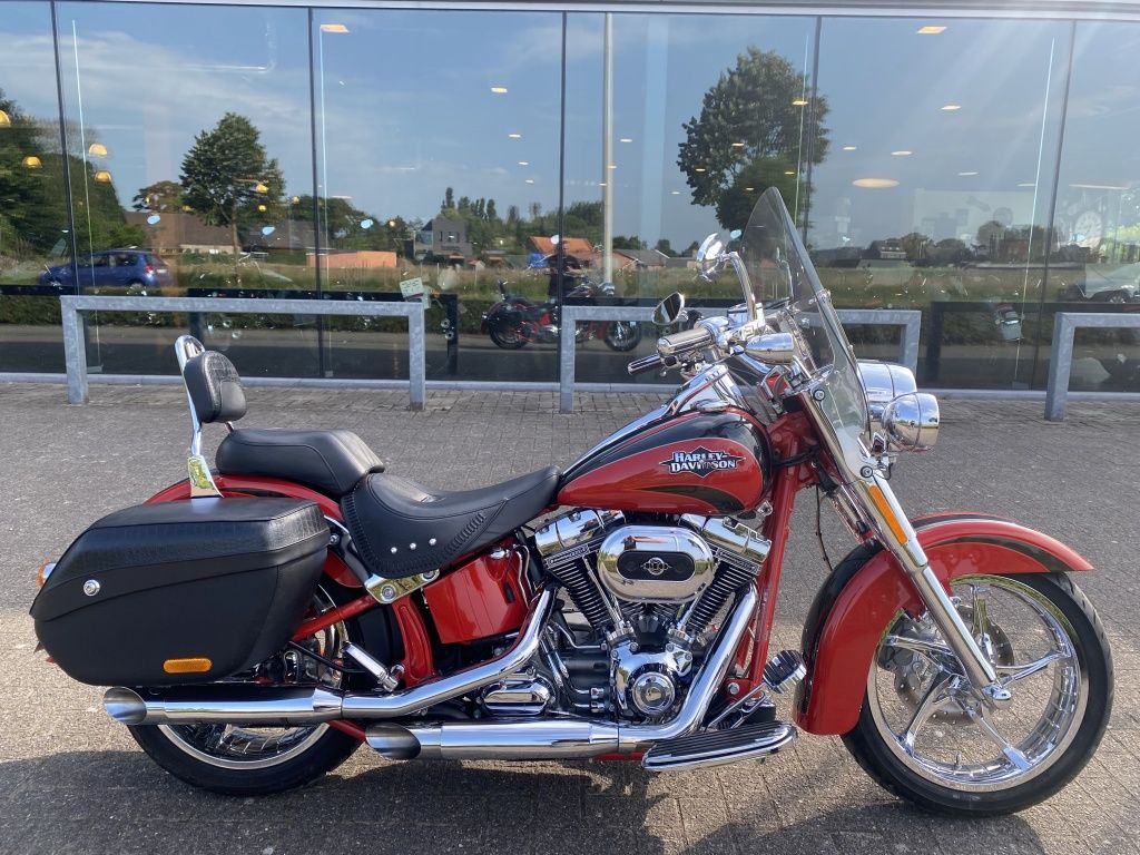 Cruiser Softail CVO Convertible met slechts 7.136km  Cruiser Softail CVO Convertible met slechts 7.136km