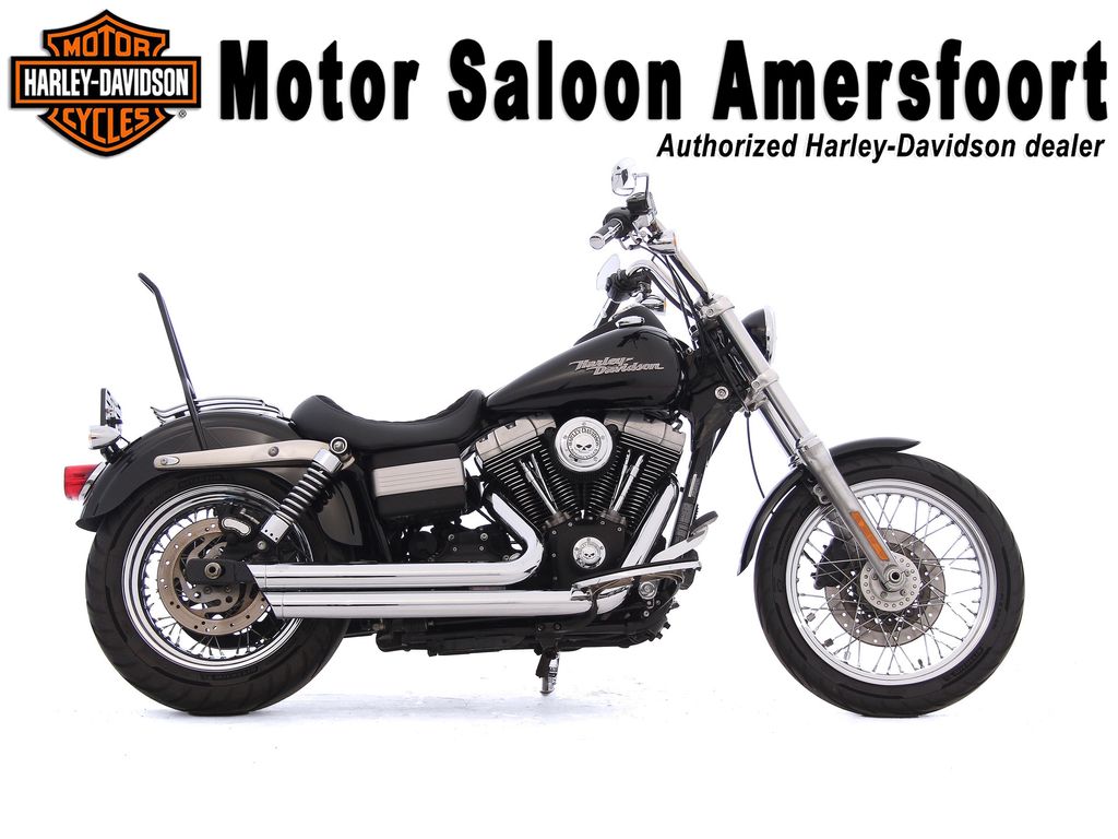  FXDB DYNA STREET BOB / STREETBOB