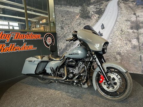  FLHXS STREET GLIDE SPECIAL