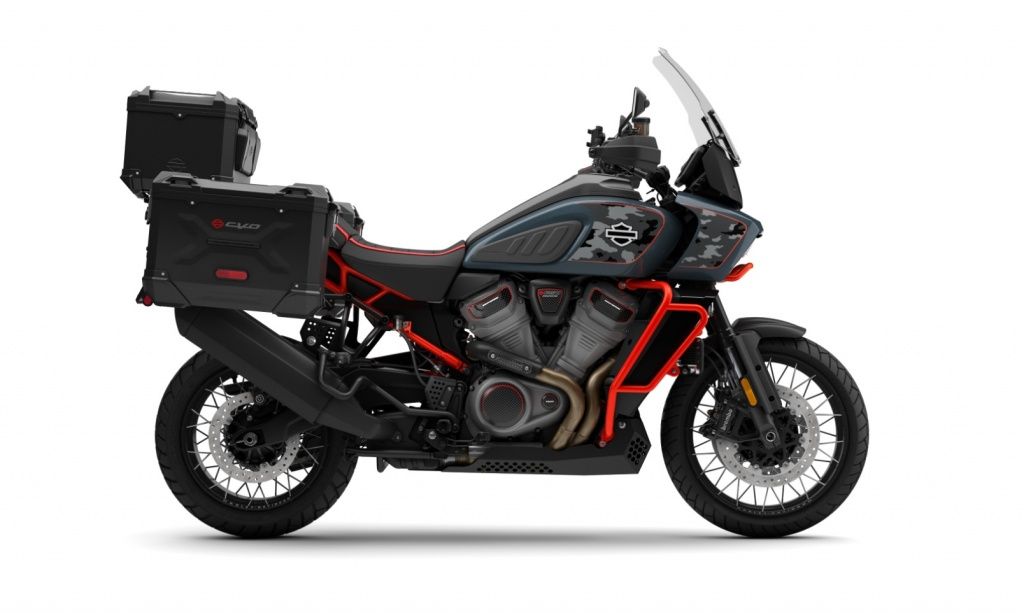  ADVENTURE TOURING CVO PAN AMERICA