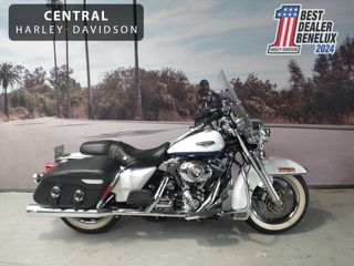  Road King 1584 FLHRC CLASSIC