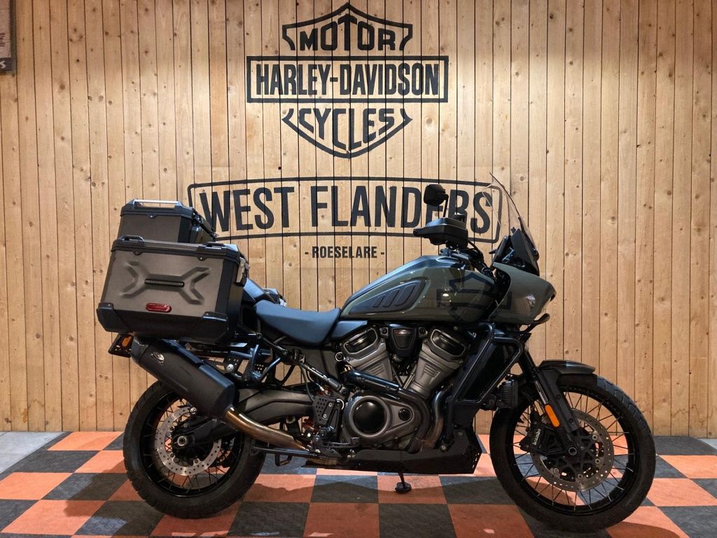  Pan America 1250 Special