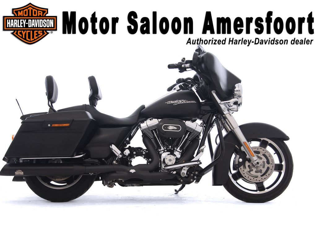  FLHX STREET GLIDE / STREETGLIDE BTW-MOTOR!