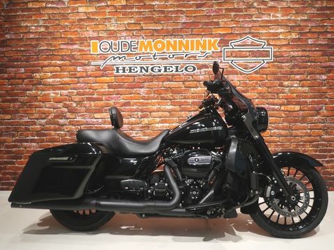  FLHRXS Road King Special 107
