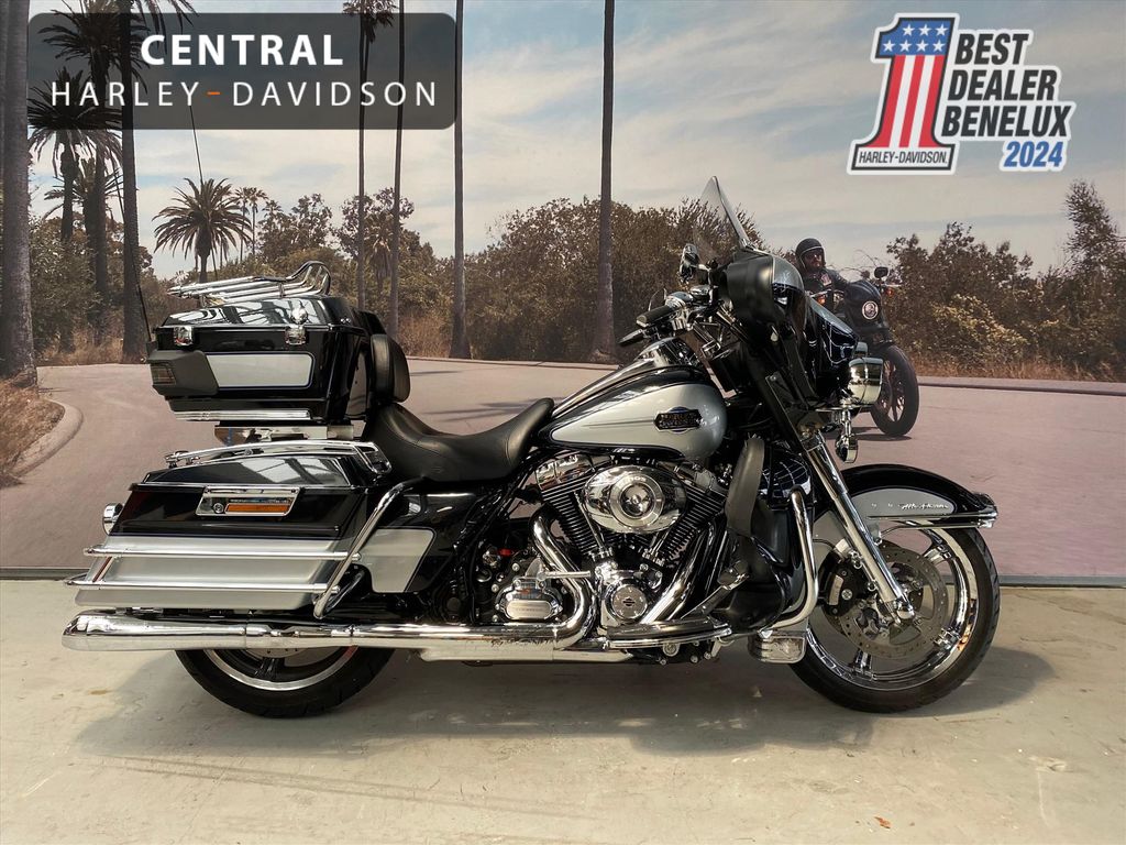  Electra Glide 1690 FLHTK Ultra Limited 103&quot;