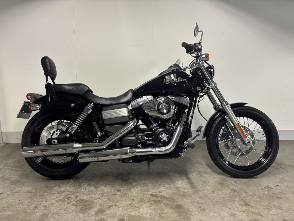  DYNA FXDB STREET BOB