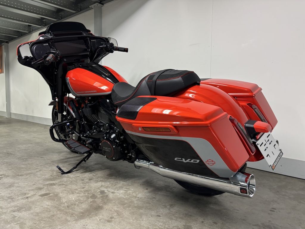 TOURING FLHXSE CVO STREET GLIDE  TOURING FLHXSE CVO STREET GLIDE