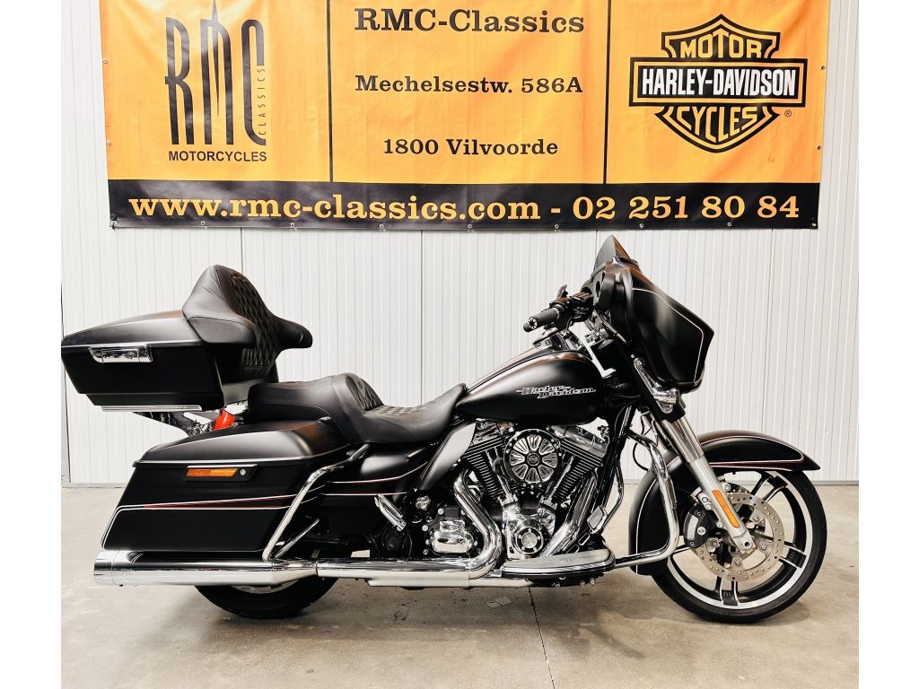  Tour Street Glide