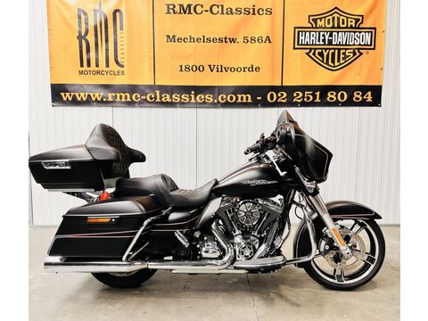  Tour Street Glide