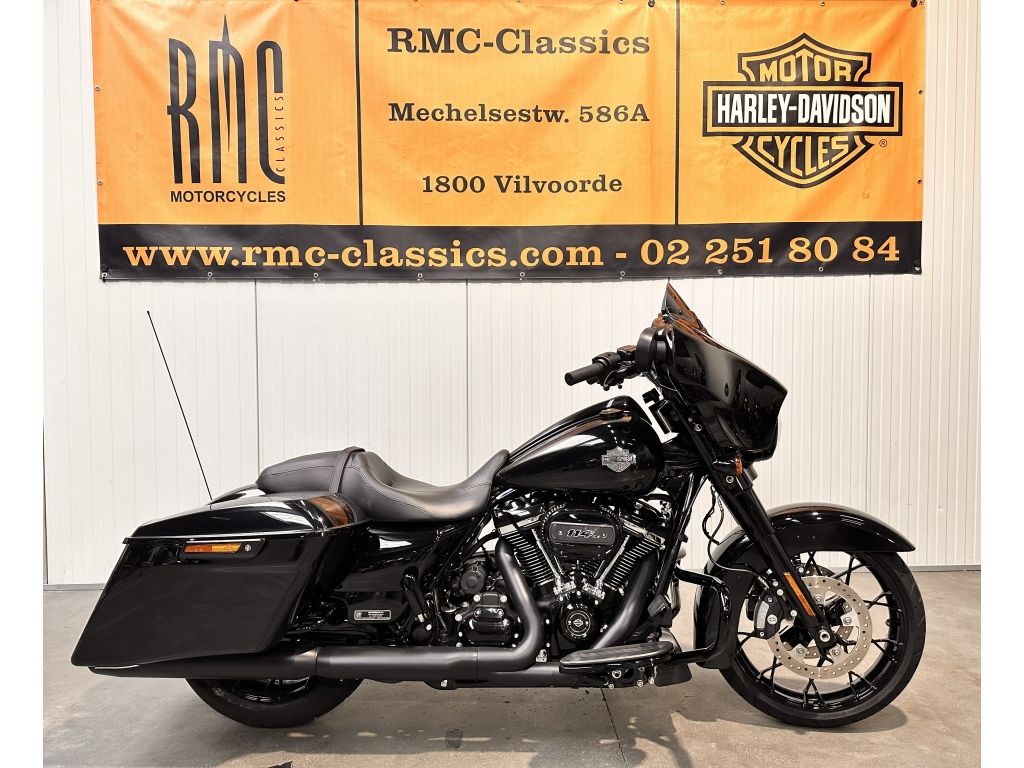  Tour Street Glide Special