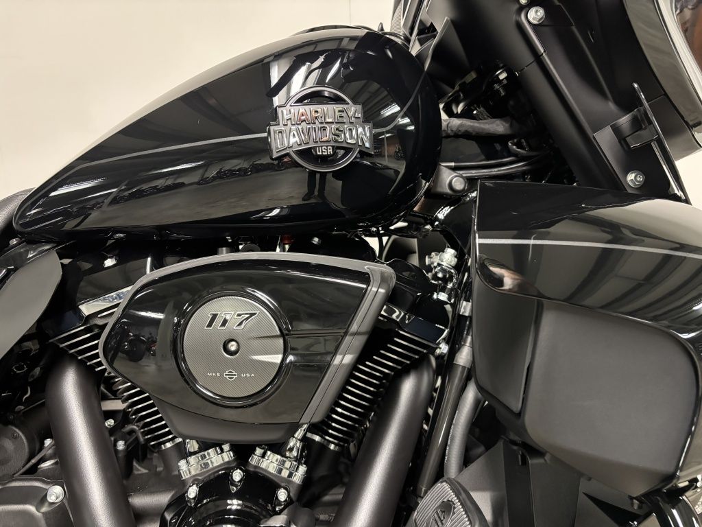 TOURING FLHXU STREET GLIDE ULTRA  TOURING FLHXU STREET GLIDE ULTRA