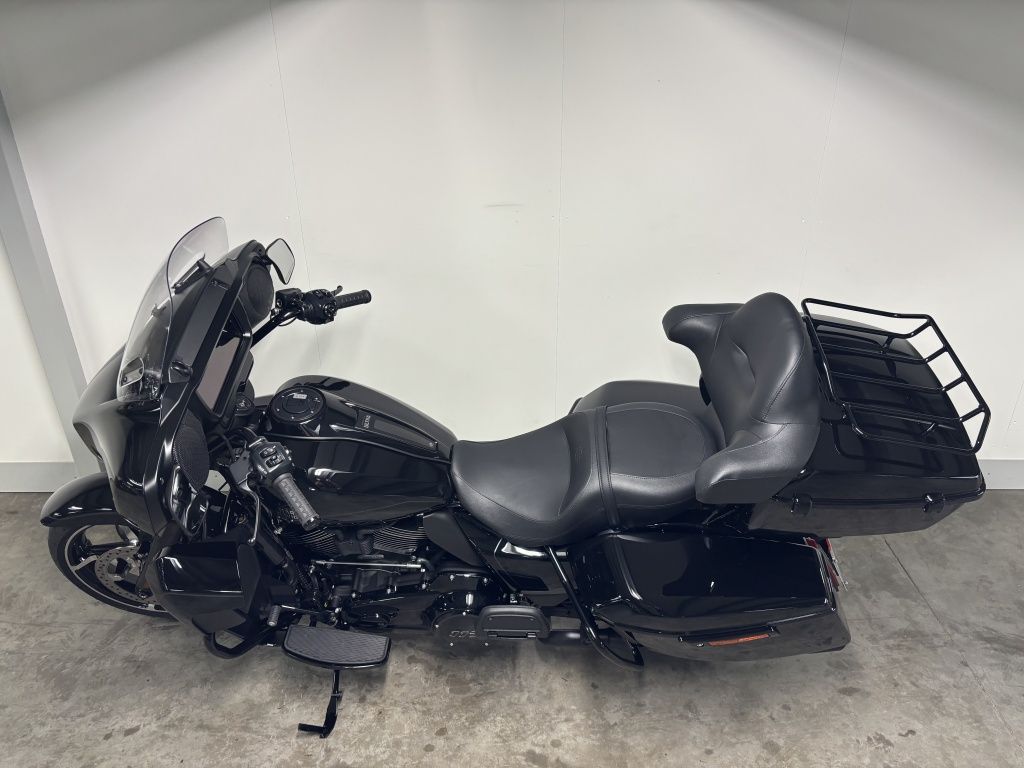 TOURING FLHXU STREET GLIDE ULTRA  TOURING FLHXU STREET GLIDE ULTRA