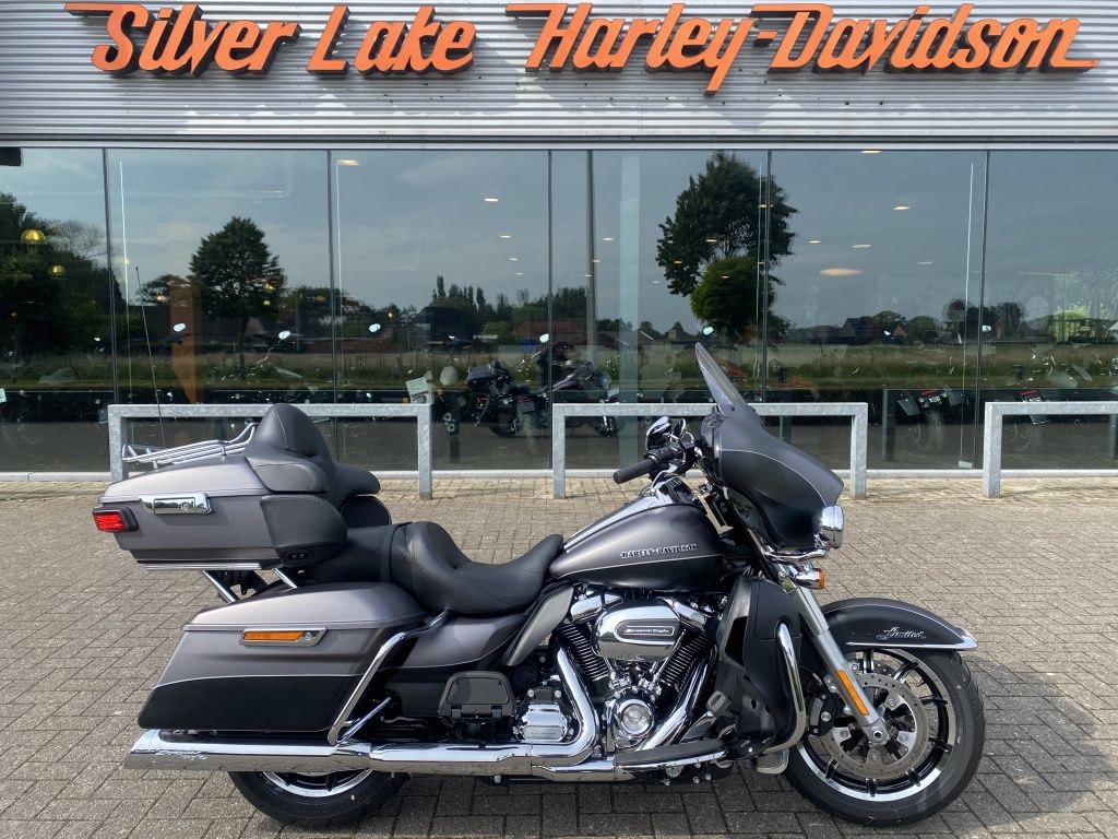  Ultra Limited met slechts 3844km