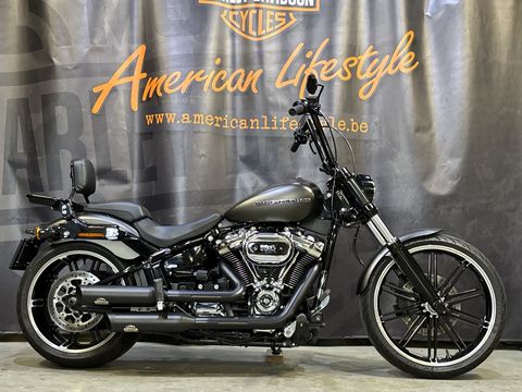  Chopper Softail Breakout FXBRS