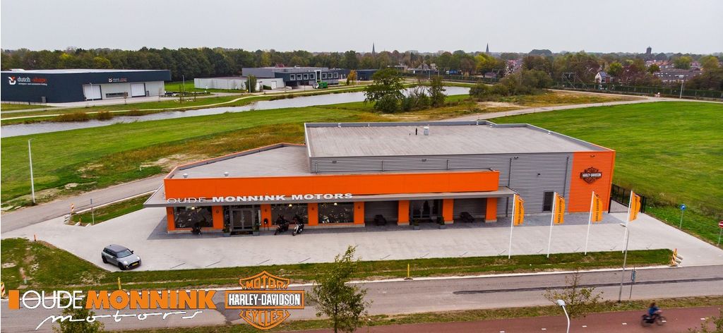 FLDE Softail de Luxe 107  FLDE Softail de Luxe 107