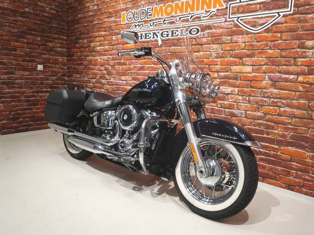 FLDE Softail de Luxe 107  FLDE Softail de Luxe 107