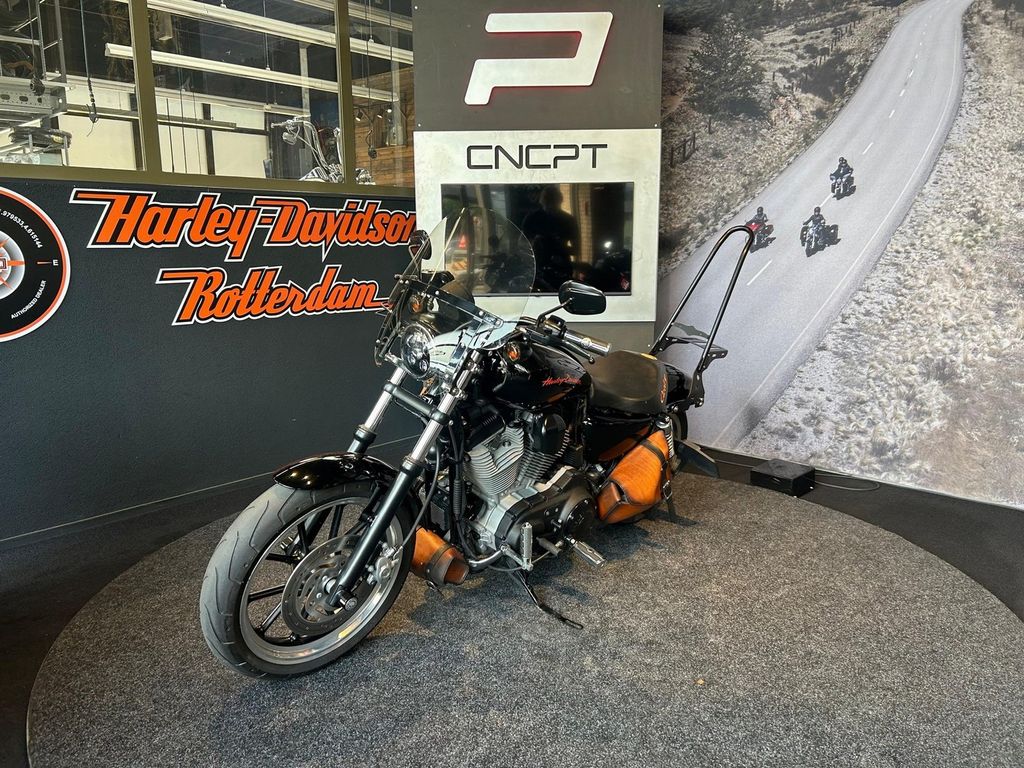 XL 883 L Super Low  XL 883 L Super Low