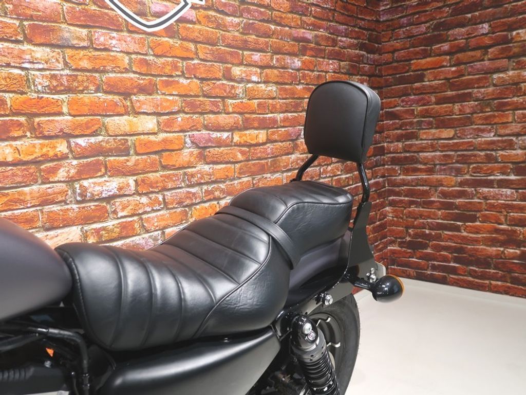 XL 883 N Iron Sportster  XL 883 N Iron Sportster