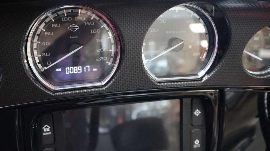 Chopper Street Glide C.V.O  Chopper Street Glide C.V.O