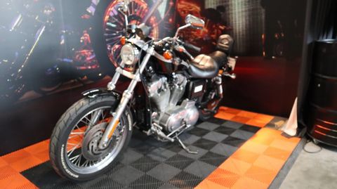  Chopper XL883