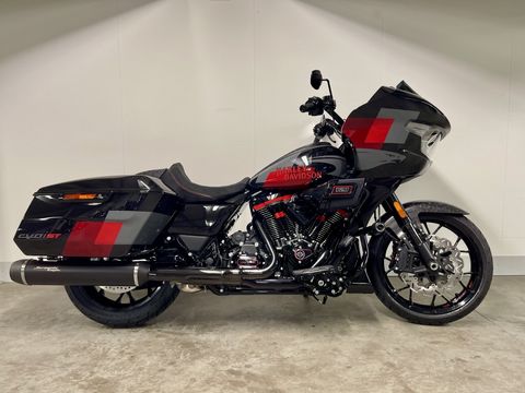  TOURING CVO ROAD GLIDE ST