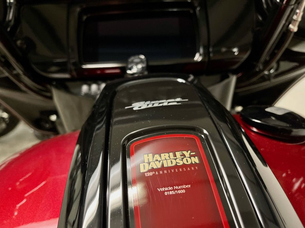 Tour TOURING FLHXSANV STREET GLIDE SPECIAL ANNIVERSARY  Tour TOURING FLHXSANV STREET GLIDE SPECIAL ANNIVERSARY