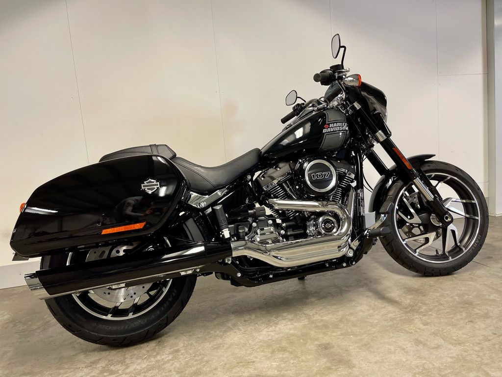 Cruiser SOFTAIL FLSB SPORT GLIDE  Cruiser SOFTAIL FLSB SPORT GLIDE