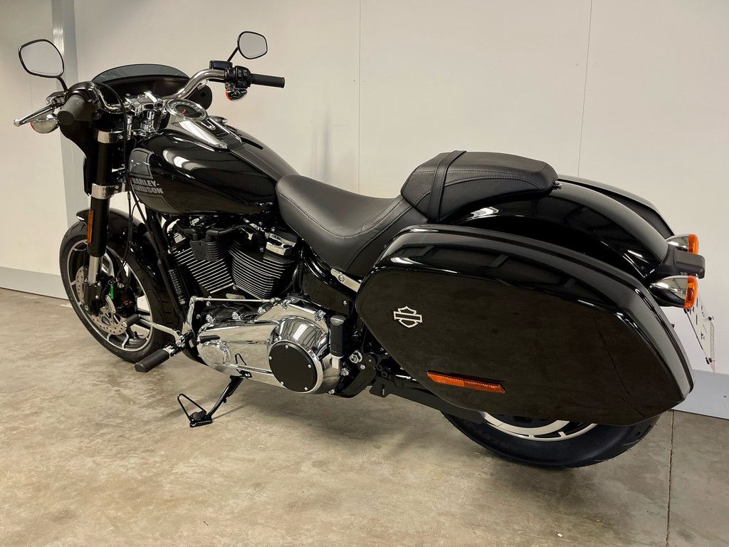 Cruiser SOFTAIL FLSB SPORT GLIDE  Cruiser SOFTAIL FLSB SPORT GLIDE