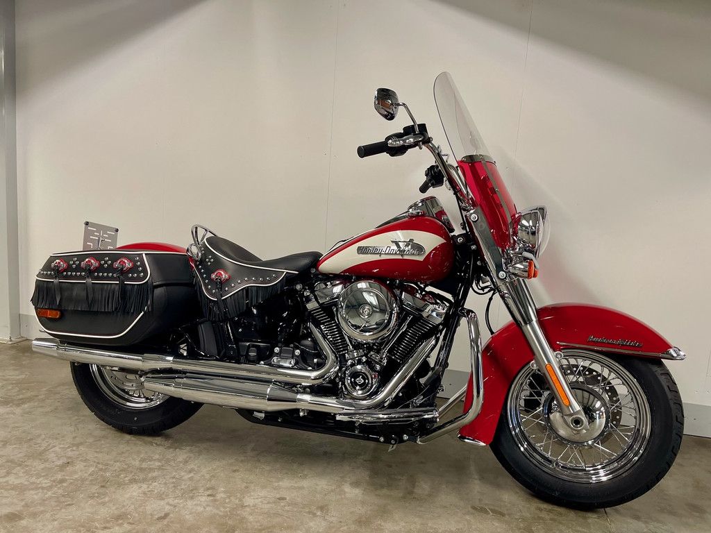 Cruiser SOFTAIL FLI HYDRA GLIDE REVIVAL  Cruiser SOFTAIL FLI HYDRA GLIDE REVIVAL