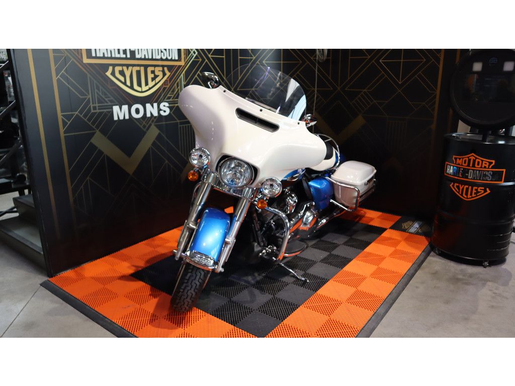  Sport/tour Electra Glide Revival