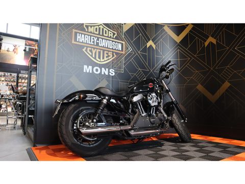  Sport/tour Forty-Eight